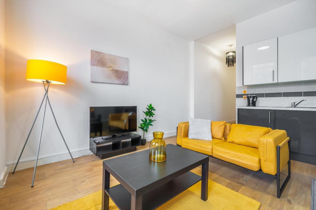 Spacious City Centre Apartment - Sleeps 8 Liverpool Exterior photo