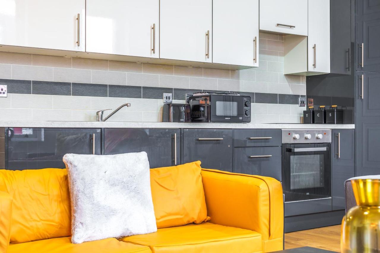 Spacious City Centre Apartment - Sleeps 8 Liverpool Exterior photo