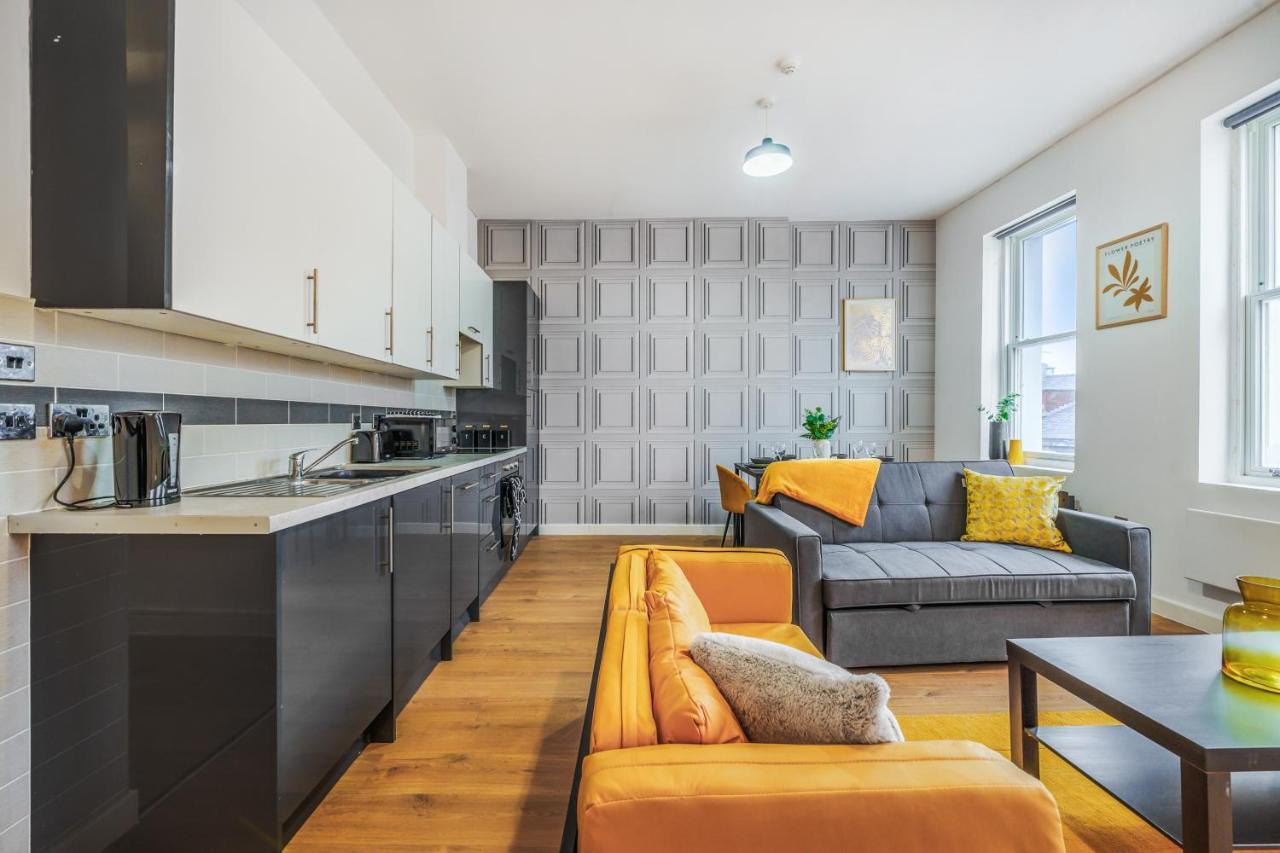 Spacious City Centre Apartment - Sleeps 8 Liverpool Exterior photo