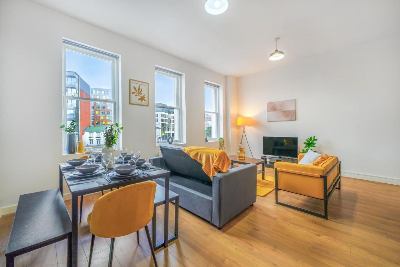 Spacious City Centre Apartment - Sleeps 8 Liverpool Exterior photo