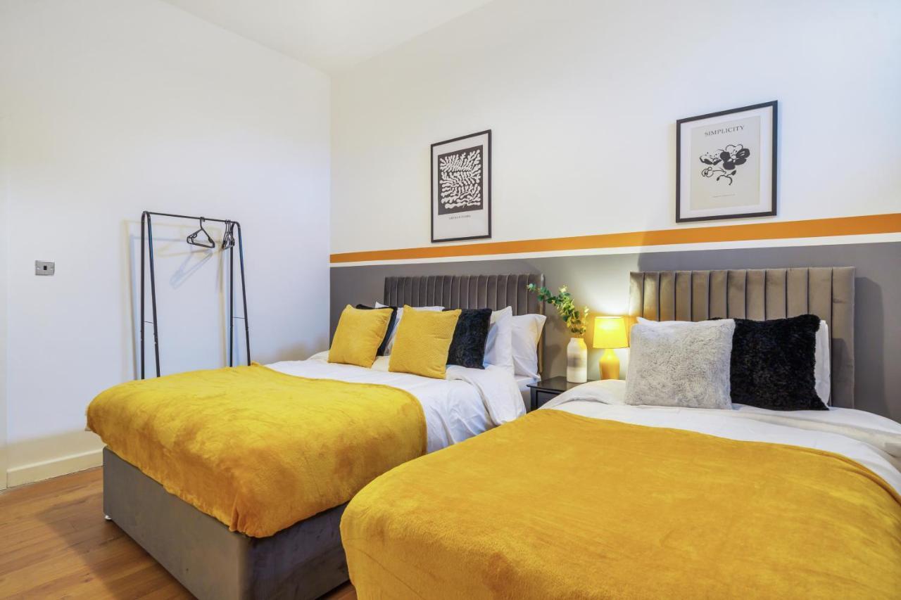 Spacious City Centre Apartment - Sleeps 8 Liverpool Exterior photo